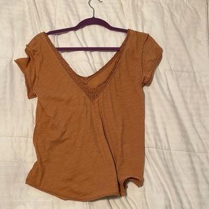 Super soft and cute free people shirt!